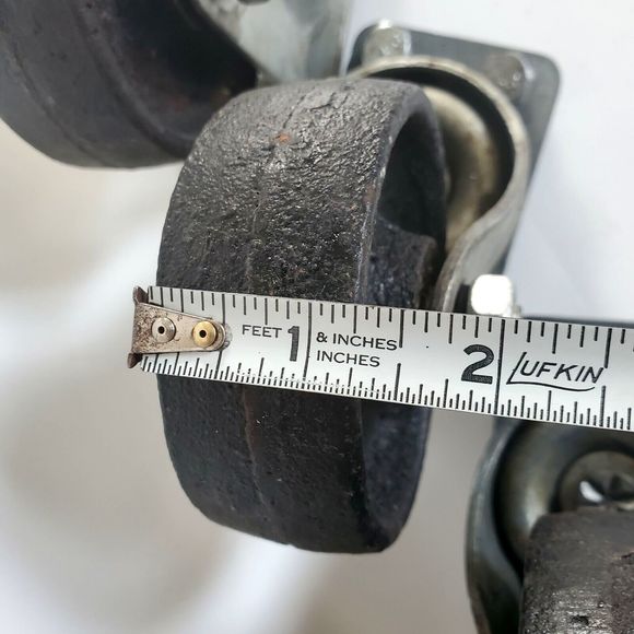 Industrial Factory Cast Iron Swivel Castors w/ Bolts, Vtg Heavy Duty 3.5" Wheels - Picture 10 of 12